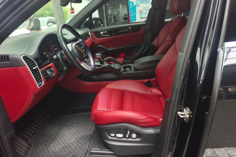 Used Porsche Cayenne E-Hybrid 2021 Cayenne E-Hybrid 2.0T