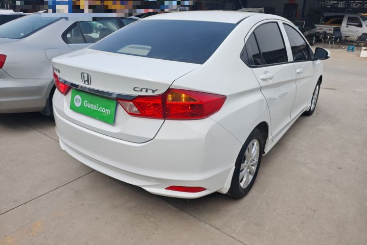 Used Honda City 2015 1.5L manual Comfort version
