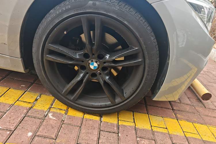 Used BMW 3 Series 2018 320Li Leading Model M Sport Package