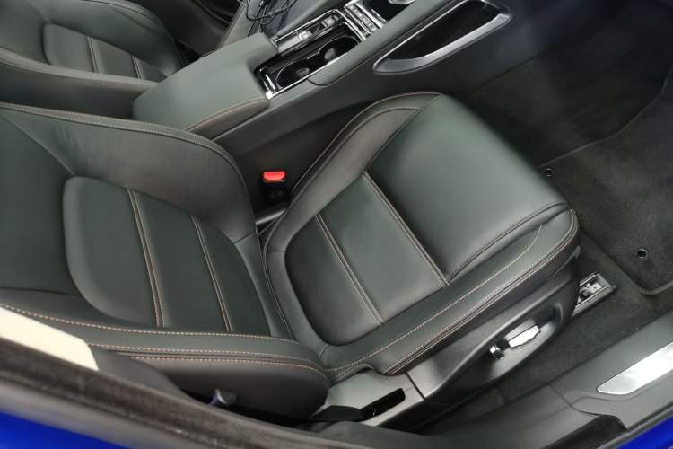 Used Jaguar F-PACE 2020 2.0T Urban Deluxe Edition
