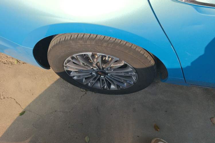 Used Hongqi H5 2023 2.0T Automatic Smart Connect Flagship Edition