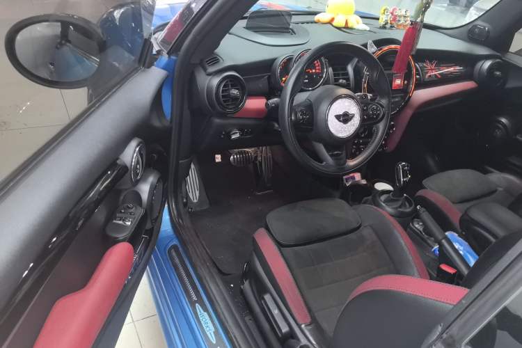 Used MINI MINI 2018 2.0T COOPER S Racing Driver
