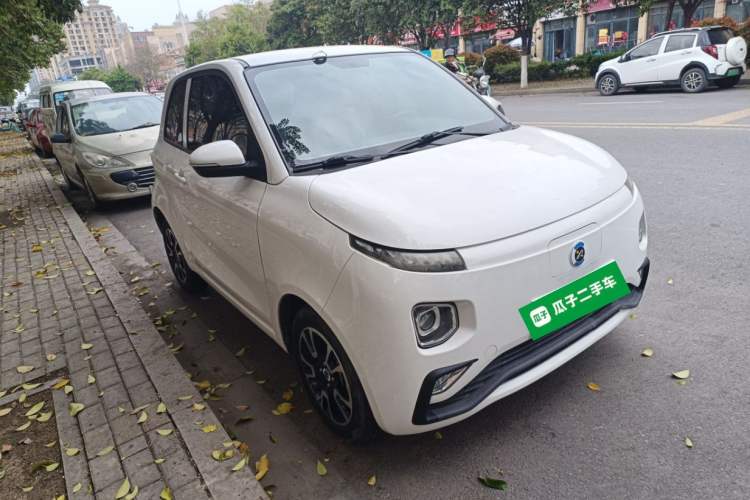 Used Brilliance Xinri i03A 2022 Rental Custom Edition Front Right 45 Deg