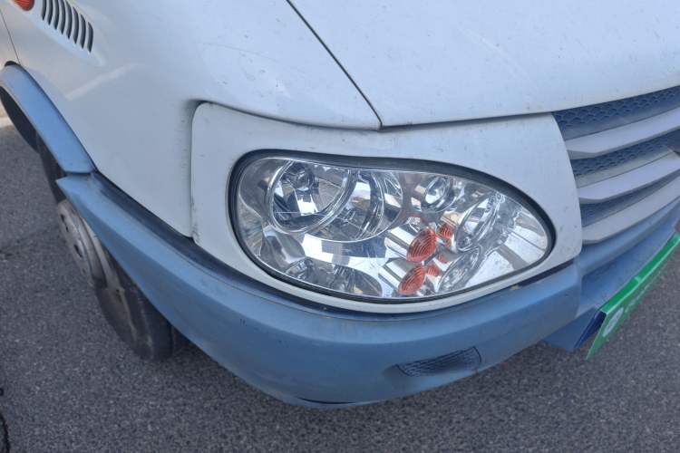 Used Iveco Power Daily 2017 2.5T Classic A32 Mid-Roof 6-7 Seater Bus 47Z5
