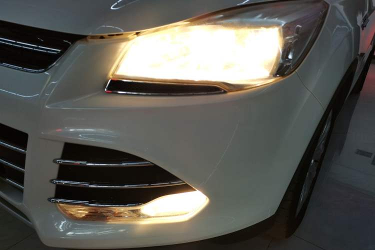 Used Ford Kuga 2013 1.6L GTDi Two-Wheel-Drive Trend Model
