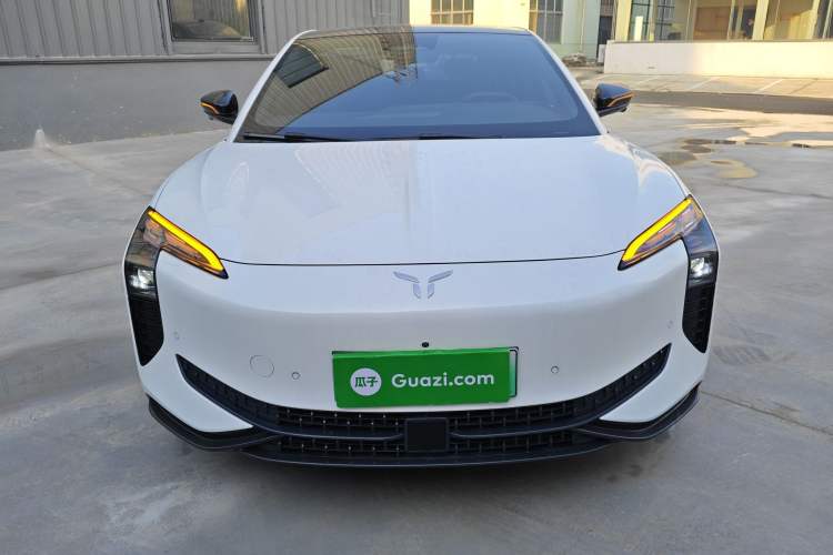 Used Hongqi EH7 2024 690 Pro