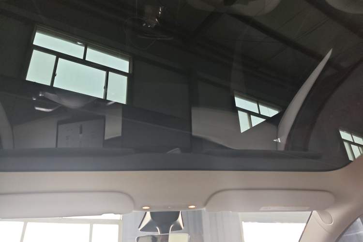 Used Tesla Model Y 2022 Performance High-Performance All-Wheel-Drive Version