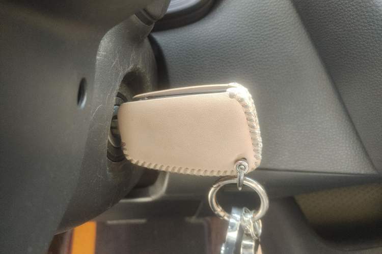 Used Toyota Levin 2022 Facelift TNGA 1.5L CVT Progressive Edition Vehicle Key