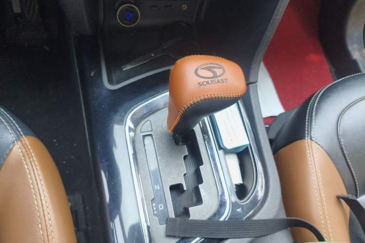 Used Soueast DX7 2018 1.5T Automatic Luxury Model