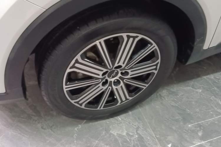 Used Kia Sportage R 2021 Ace 2.0L Splendid Edition Left Front Wheel Hub