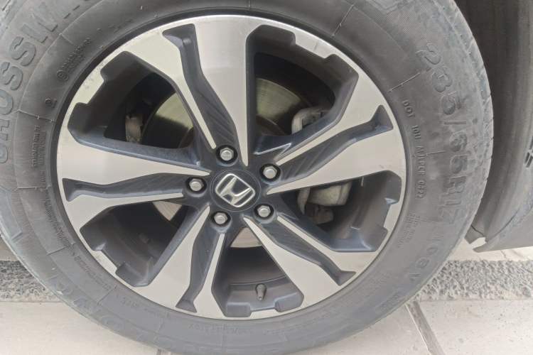 Used Honda CR-V 2021 240TURBO CVT 2WD Comfort Version Right Front Wheel Hub