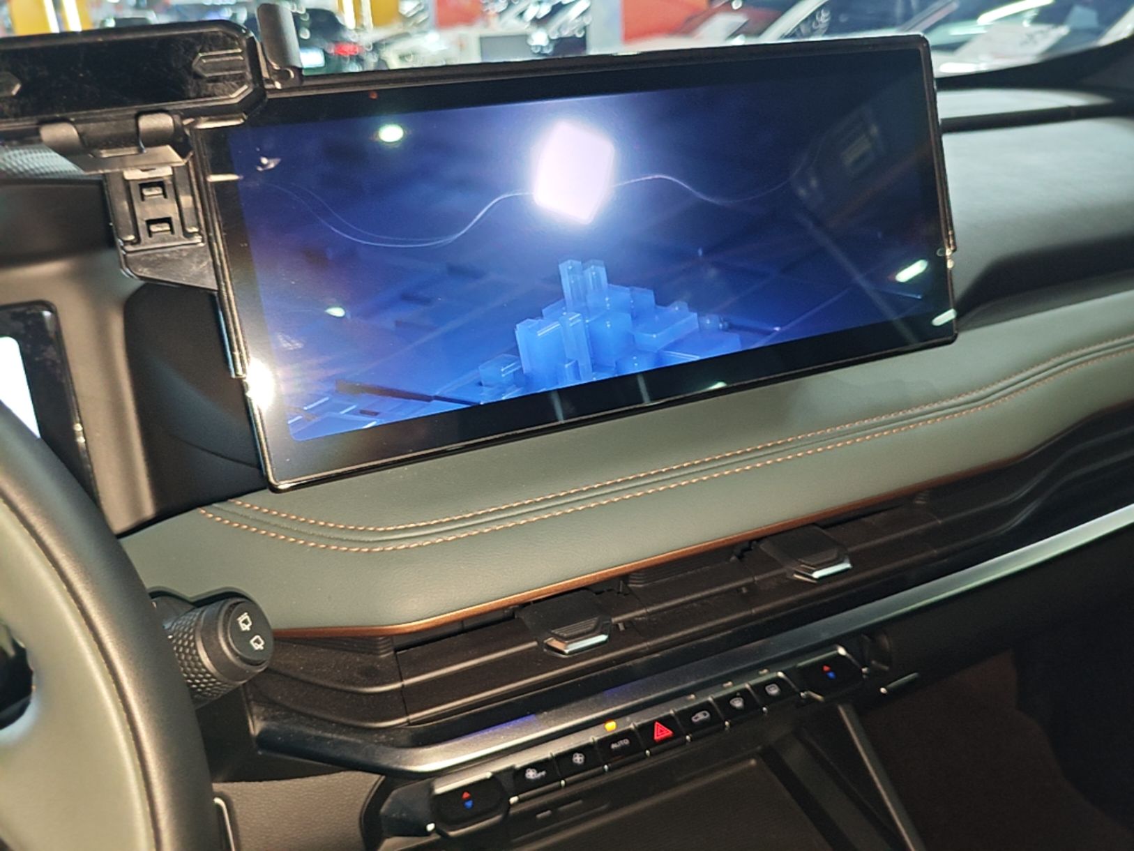 Geely Auto Haoyue L 2023 2.0T DCT Prestige Edition — снимка 15