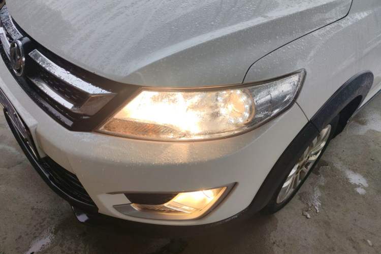 Used Dongfeng Aeolus AX3 2016 1.5L Automatic Shangkue Model
