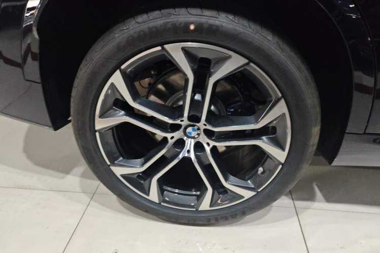 Used BMW X5 2026 Model, xDrive 40Li M Sport Night Package