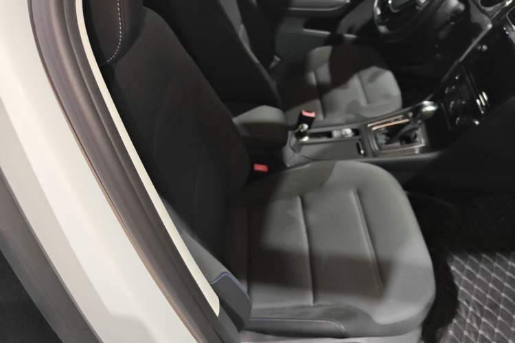 Used Volkswagen Golf Pure Electric 2020 Chari