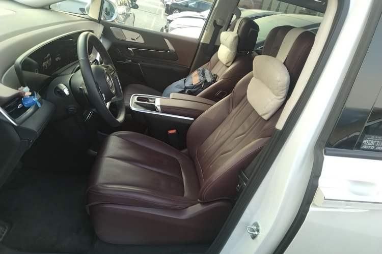 Used Buick Century 2025 2.0T Six-Seater YinShi Edition