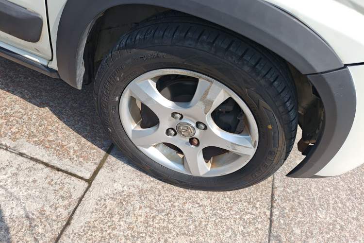 Used Suzuki Wagon R X5 2013 Cruise Edition 1.4L VVT Standard Model