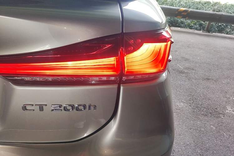 Used Lexus CT 2017 CT200h Comfort Edition Monochrome China V Standard
