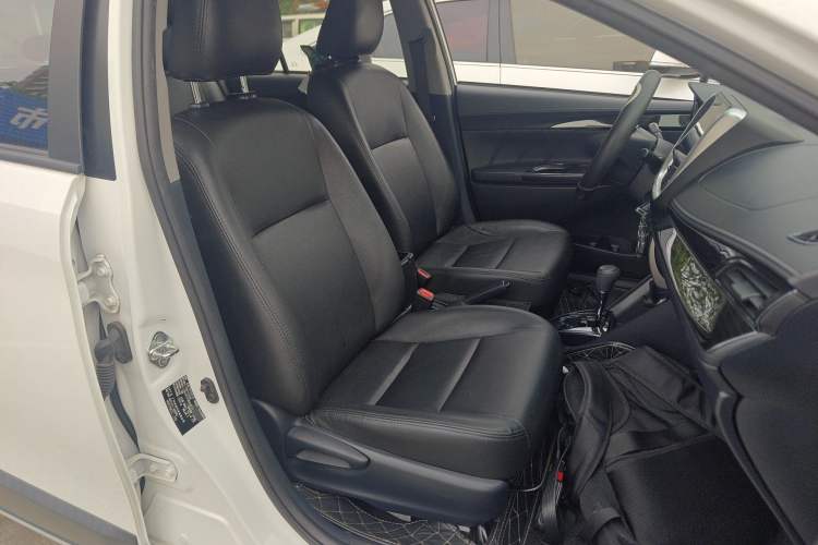 Used Toyota YARiS L Zhi Xuan 2021 X-Trail 1.5L CVT Leading Edition Right Front Seat