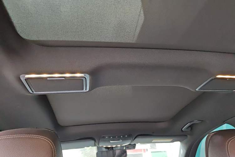 Used Mercedes-Benz GLC 2021 GLC 300 L 4MATIC Dynamic Model