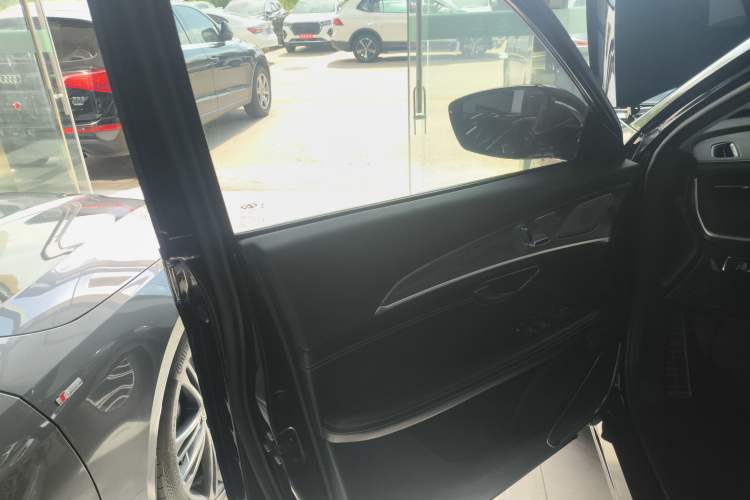 Used JETOUR X70 PLUS 2023 1.6T DCT Stronger 5-Seater