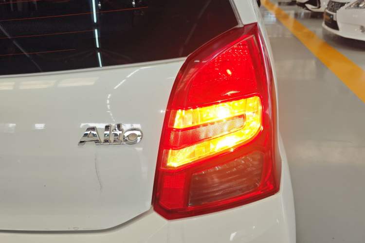 Used Suzuki Alto 2016 1.0L Automatic Deluxe Xuan Dong Edition Right Rear Taillight