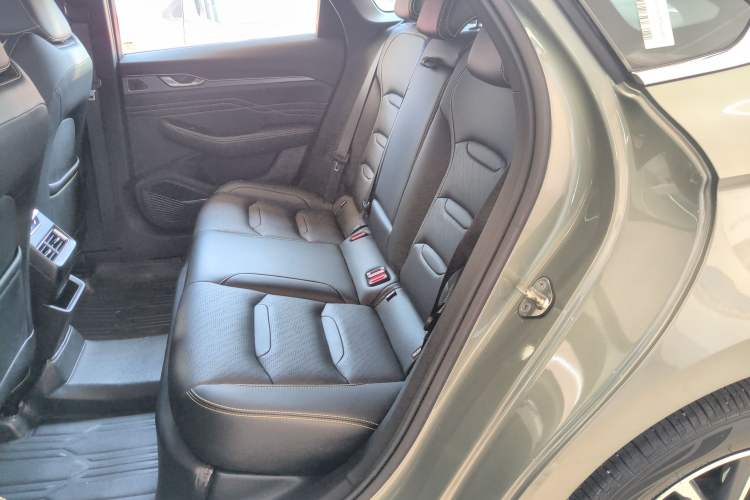 Used Geely Auto Preface 2023 1.5TD Fuyao Version
