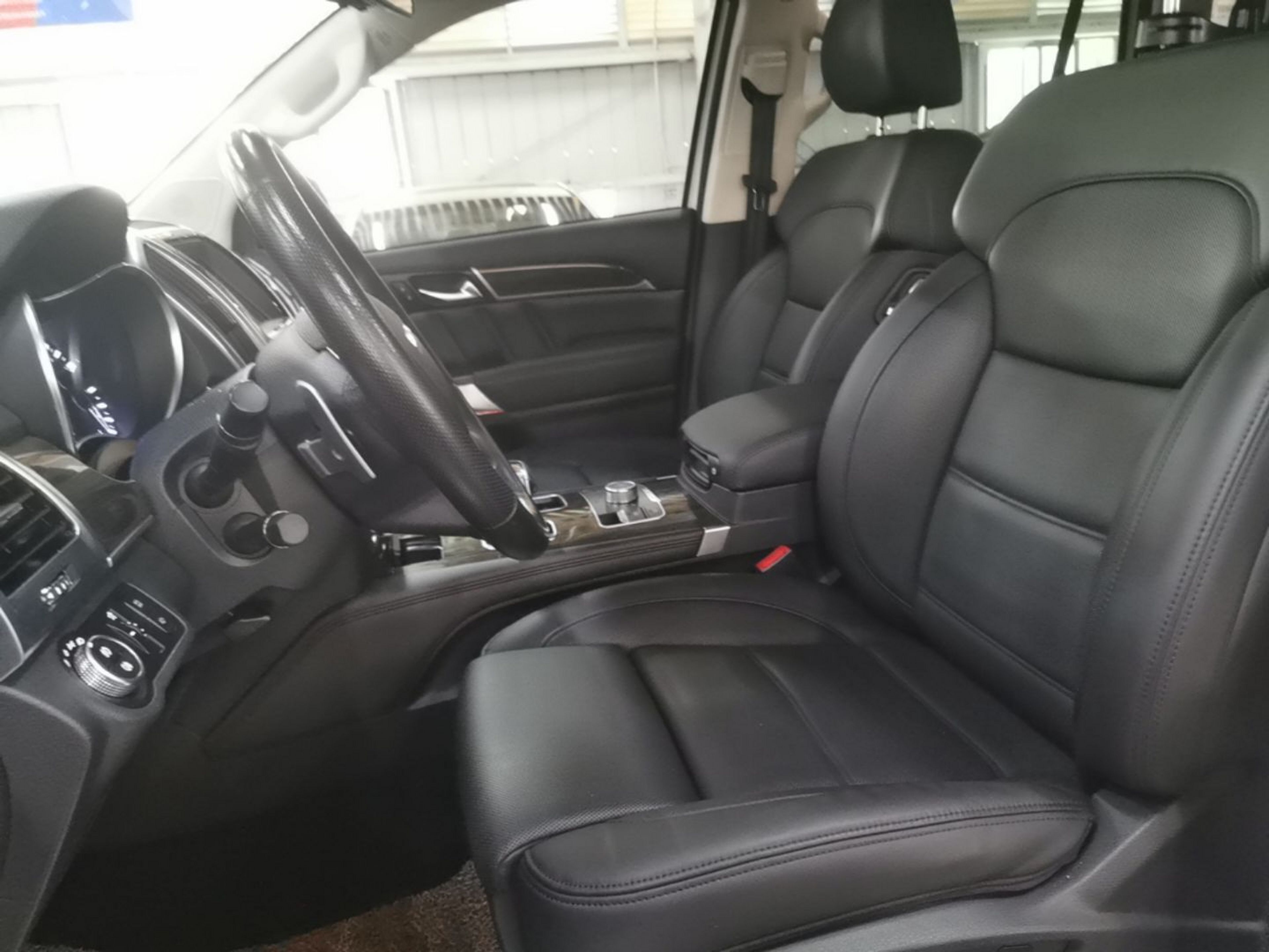 Avant de la voiture