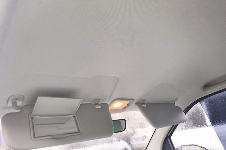 Used Wuling Hongguang MINIEV 2022 Macaron Premium Model – Lithium Iron Phosphate
