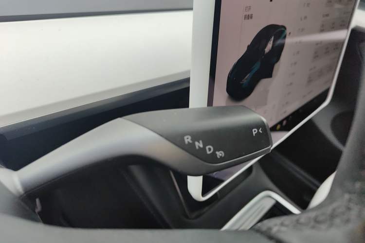 Used Tesla Model Y 2021 Performance High-Performance All-Wheel-Drive Version Gear Lever