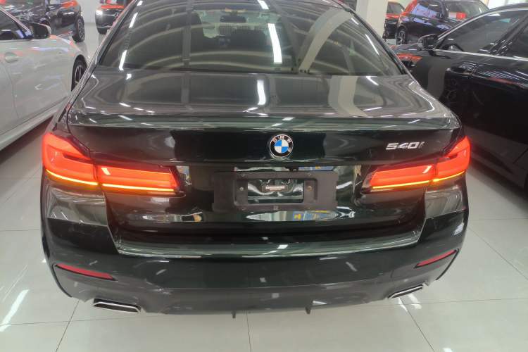 Used BMW 5 Series 2022 540i Sport Line M Sport Package