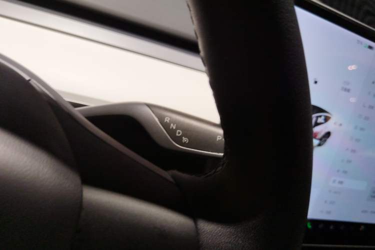 Used Tesla Model Y 2021 Standard Range Rear-Wheel Drive Version
