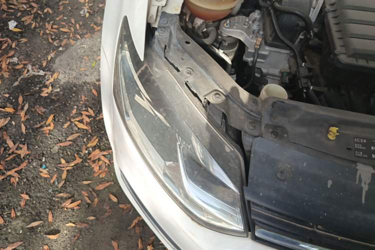 Used Volkswagen Polo 2014 1.4L Manual Comfort Edition