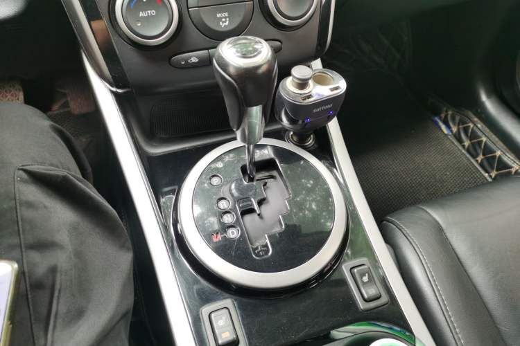 Used Mazda CX-7 2014 2.5L 2WD Premium Edition Gear Lever