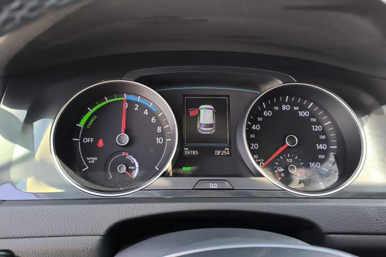 Used Volkswagen Golf Pure Electric 2020 Chari Instrument Cluster