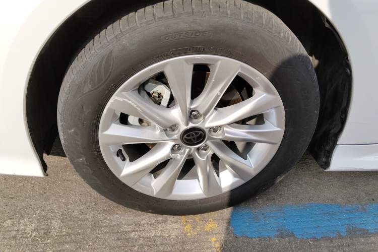 Used Toyota Corolla 2024 1.8L Smart Electric Hybrid Dual-Engine Elite Edition
