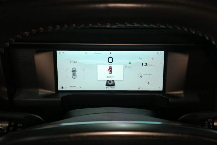 Used JETOUR Traveler 2023 2.0T All-Wheel Drive CrossPRO+