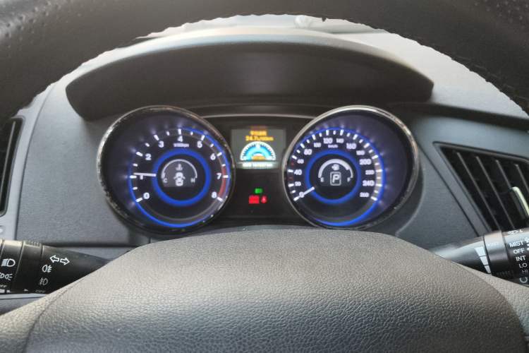 Used Hyundai Sonata 2011 2.0L Automatic Fashion Edition