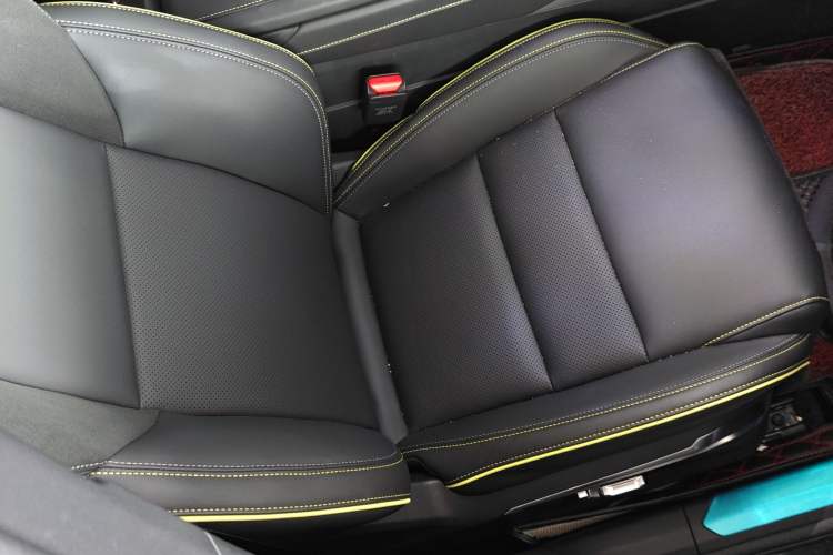 Used Lynk & Co 06 2023 Remix 1.5T Hero
