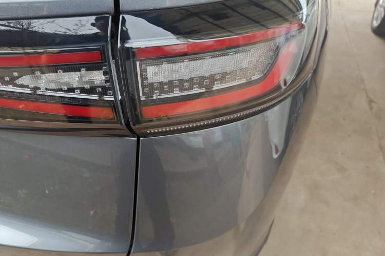 Used Volkswagen ID.4 X 2023 Upgraded Model Pure Intelligent Enjoyment Version Exterior 3