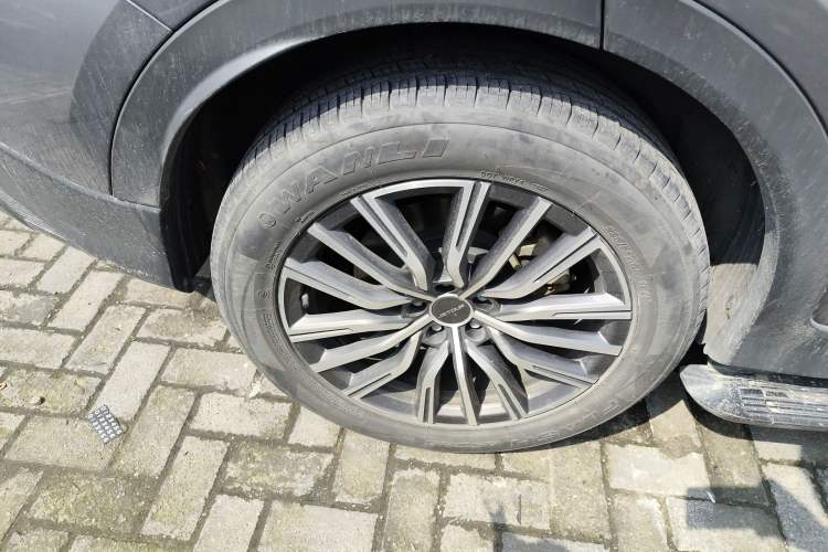 Used JETOUR X70 PRO 2023 1.5T DCT Comfort Edition 5 Seats