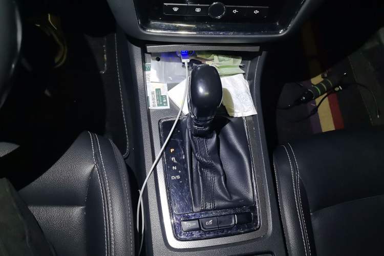 Used Roewe i6 2018 20T Automatic Internet ZhiZun Edition