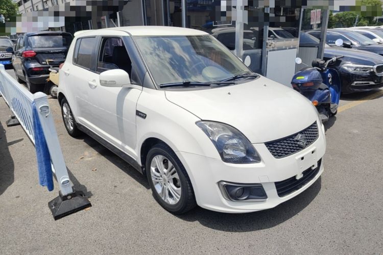 Used Suzuki Swift 2014 1.5L Automatic Fashion Edition
