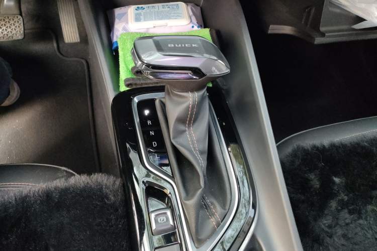 Used Buick Verano 2023 Pro Enjoyment Edition Gear Lever