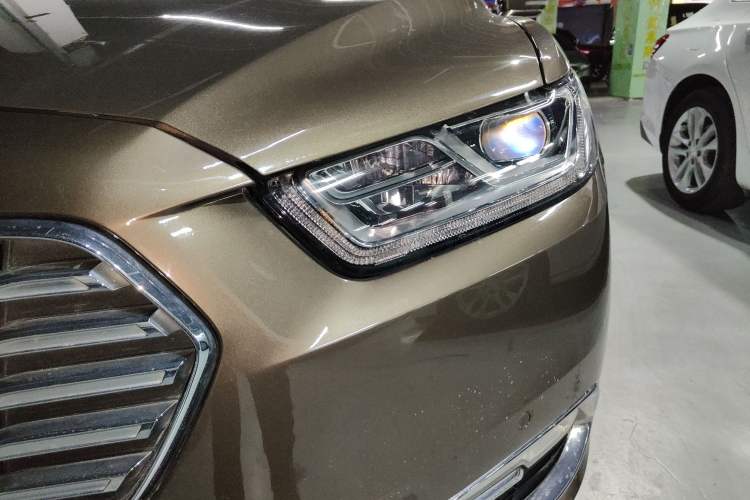 Used Ford Taurus 2017 EcoBoost 245 Luxury Model
