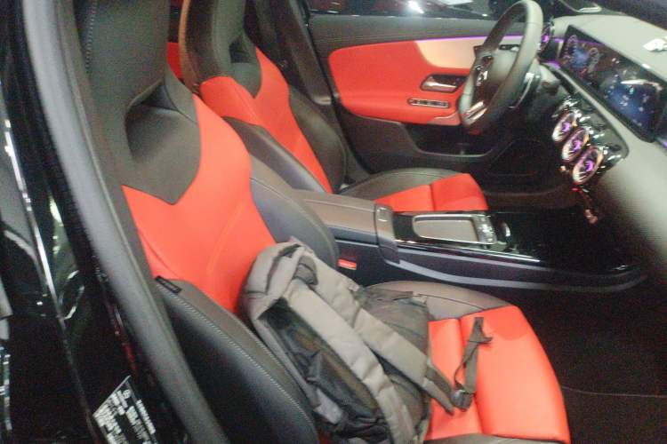 Used Mercedes-Benz A AMG 2025 AMG A 35 4MATIC Right Front Seat