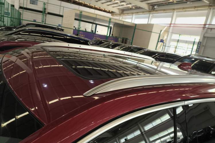 Used Cadillac XT4 2024 28T Two-Wheel-Drive Luxury Version