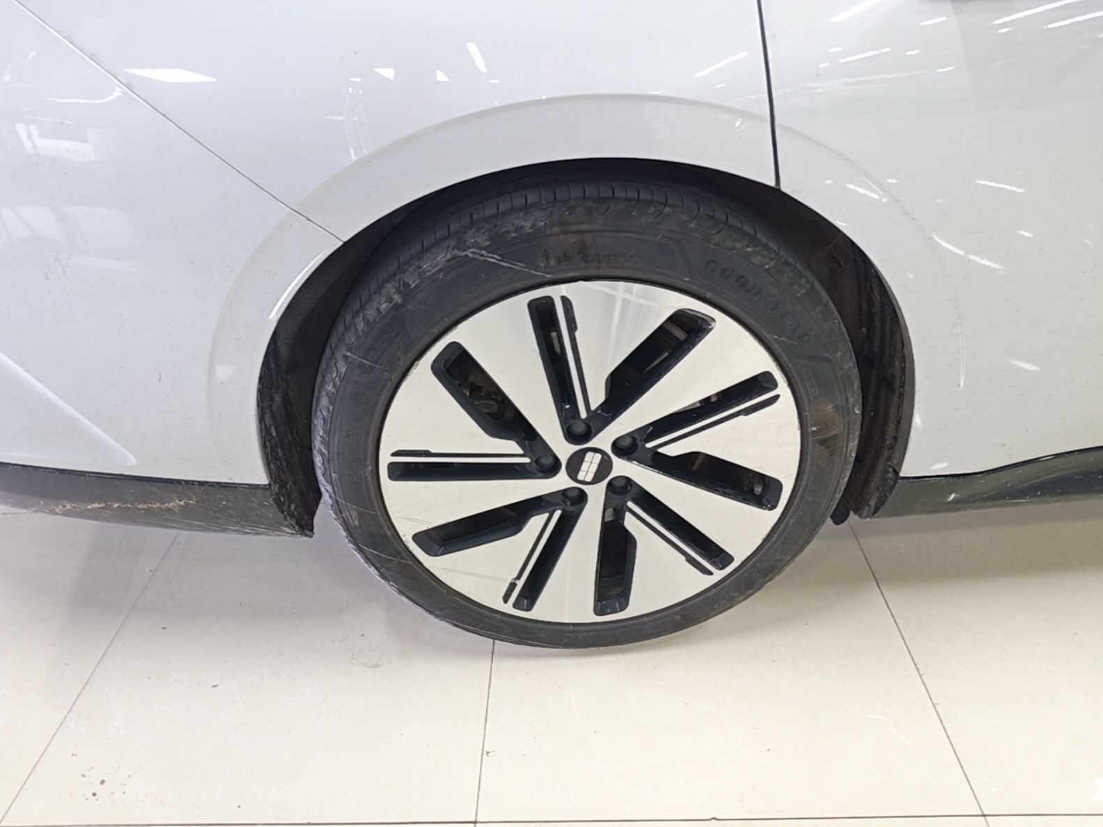 Geely Galaxy E8 2024 550 km Range Rear-Drive MAX — снимка 11