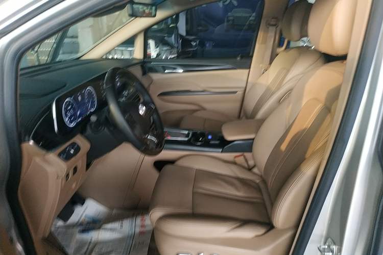 Used Buick GL8 2021 ES Land Cruiser 653T Luxury Edition
