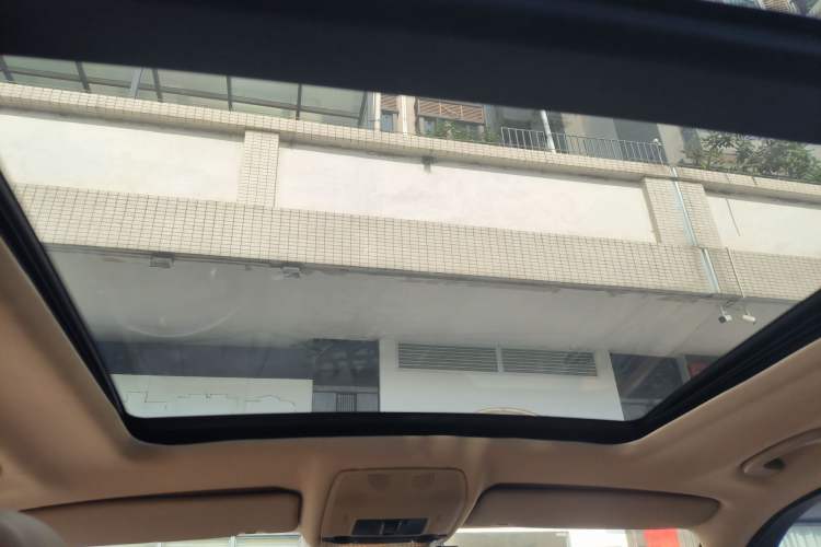 Used BMW X5 2011 xDrive35i Luxury Model
